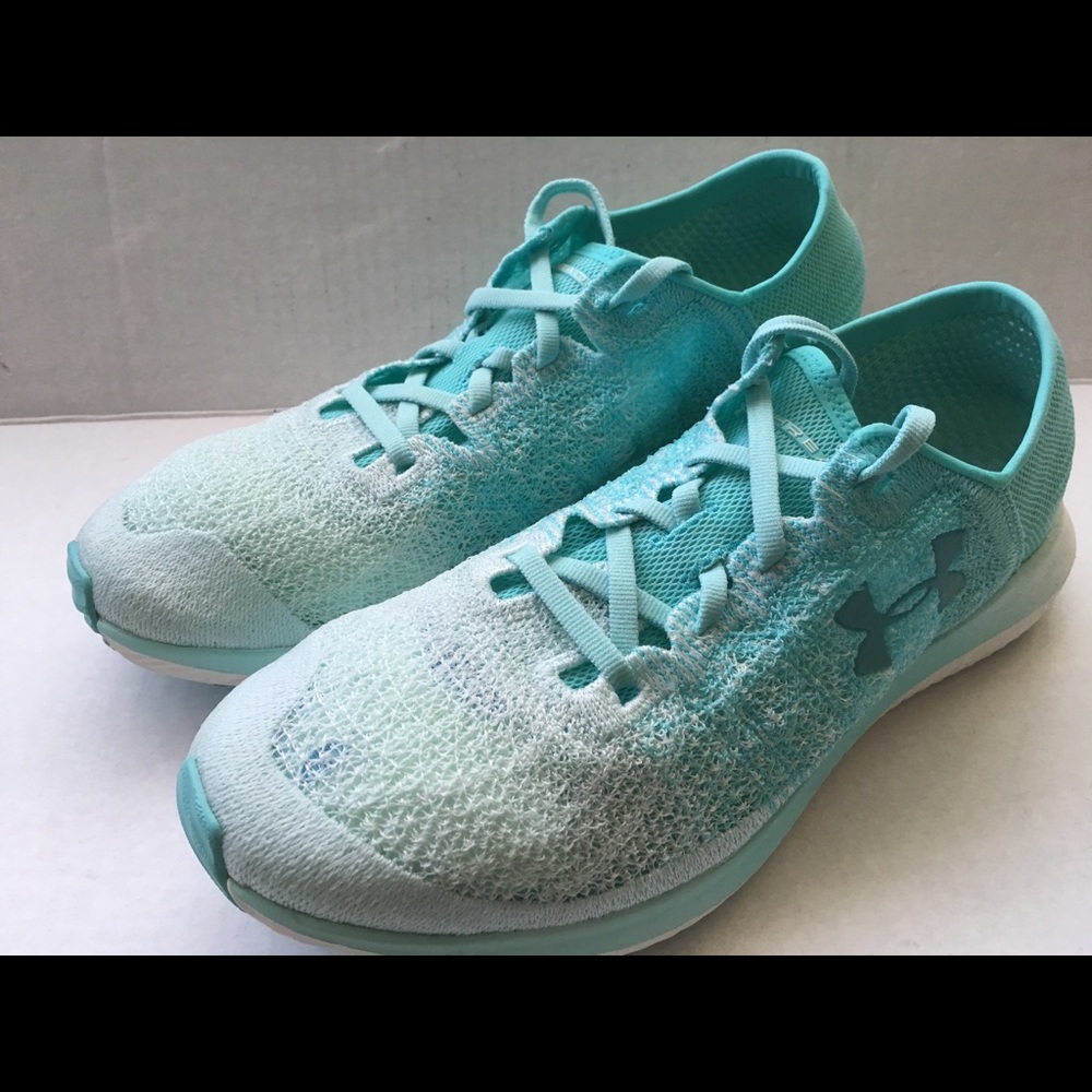 Under Armour athletic shoes ultra light shoes UA SpeedForm base breathable shoe - Picture 3 of 11